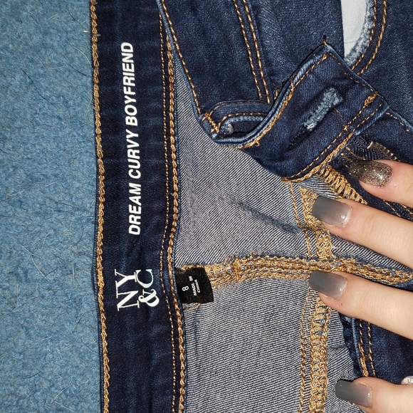Jeans - Picture 4 of 4
